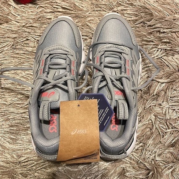 NEW Asics Woman’s Gel Quantum 90 3 Running Athletic Tennis Shoe - Picture 6 of 7